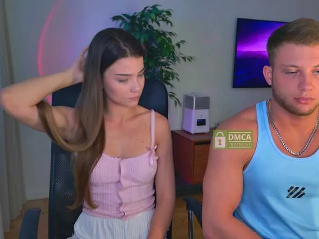 OurPrivateUniverse – webcam model profile photo Image 6