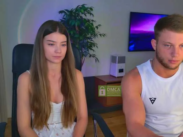 OurPrivateUniverse – webcam model profile photo Image 7