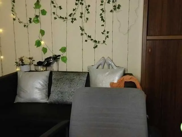 Hanna_Blondee – webcam model profile photo Image 10