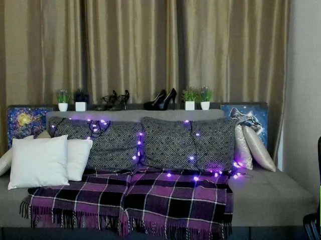 Hanna_Blondee – webcam model profile photo Image 14