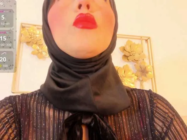 KarinaKokhana – webcam model profile photo Image 19