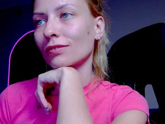 SofiaSins – webcam model profile photo Image 5