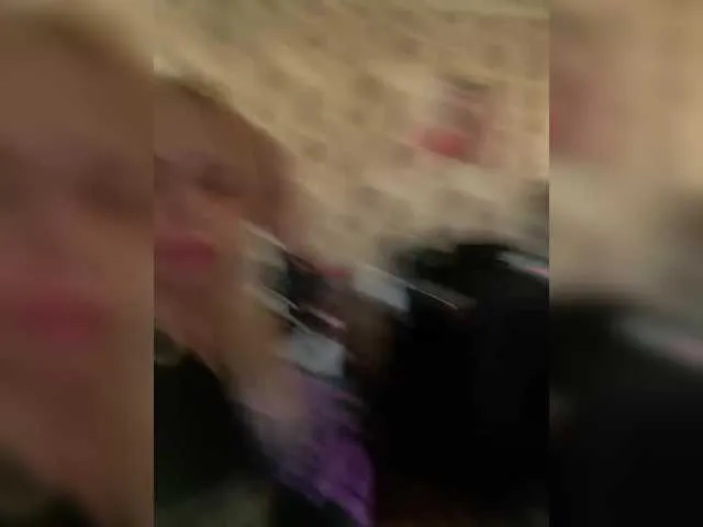 SusyBlair – webcam model profile photo Image 2