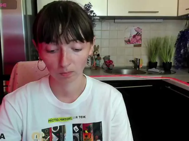 ChelseaBlondeUK – webcam model profile photo Image 6