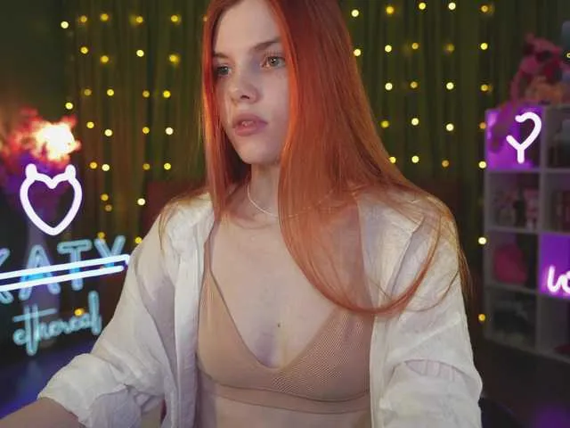 Sandra-a – webcam model profile photo Image 4