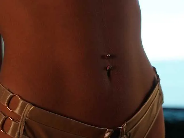 Adel9 – webcam model profile photo Image 4