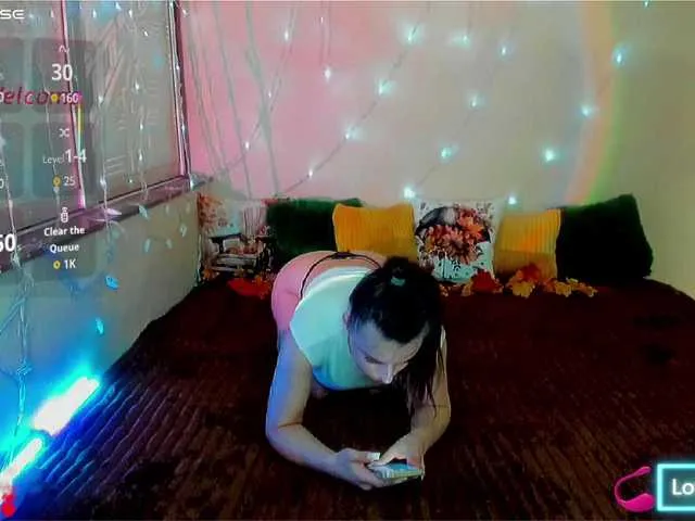 SusyBlair – webcam model profile photo Image 15