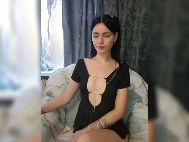 SusyBlair – webcam model profile photo Image 7