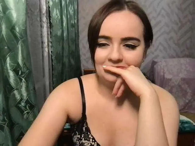 SofiaSins – webcam model profile photo Image 17