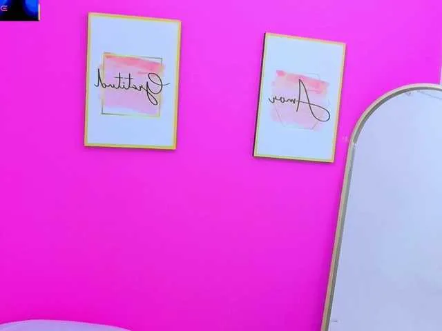 BlondeScarlettx – webcam model profile photo Image 16