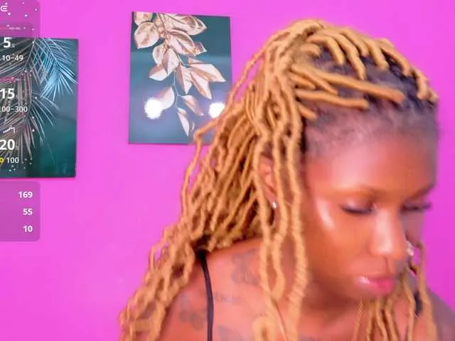 BlondeScarlettx – webcam model profile photo Image 19