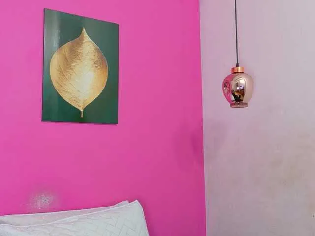 BlondeScarlettx – webcam model profile photo Image 6