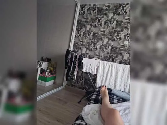 xlunami – webcam model profile photo Image 10