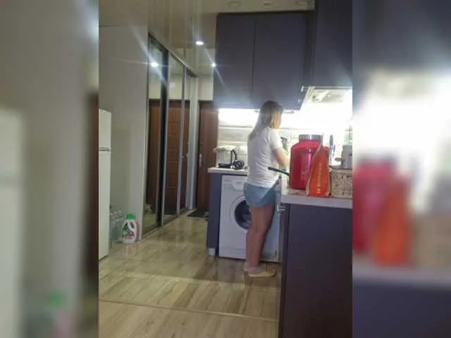 xlunami – webcam model profile photo Image 18