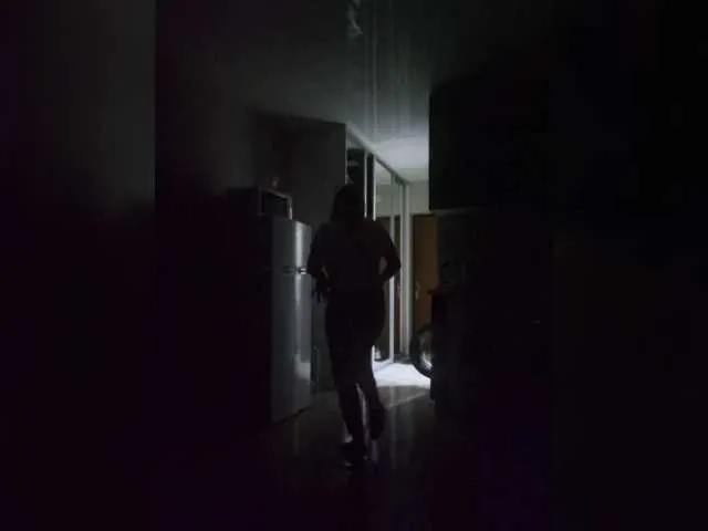 xlunami – webcam model profile photo Image 2