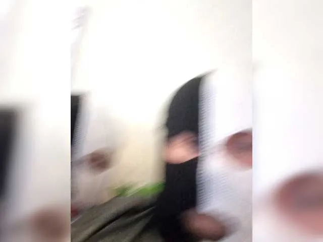 Hotforunow – webcam model profile photo Image 8