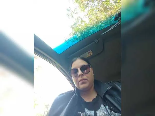 SusyBlair – webcam model profile photo Image 13