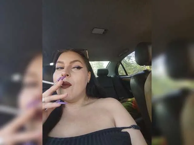 SusyBlair – webcam model profile photo Image 5