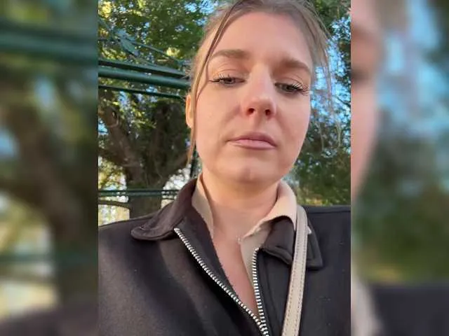 Chelsi16 – webcam model profile photo Image 10