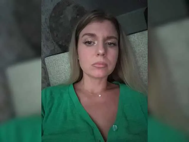 Chelsi16 – webcam model profile photo Image 12