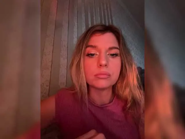 Chelsi16 – webcam model profile photo Image 16