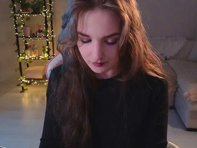 LoraDevine – webcam model profile photo Image 17