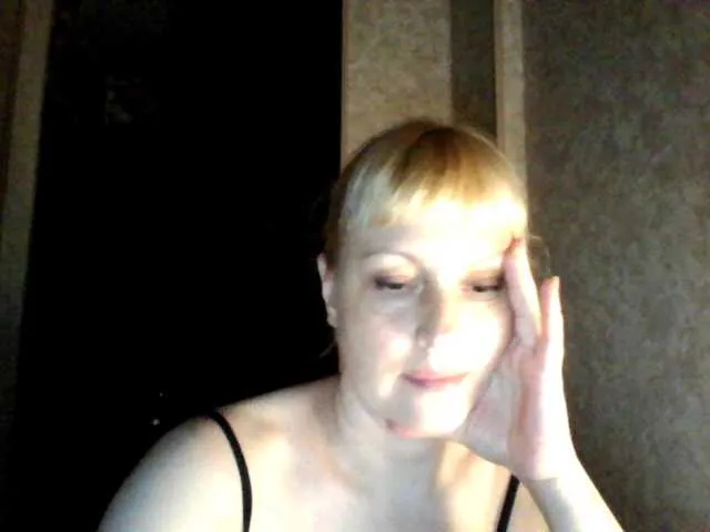 VioletchelseaBabesatation – webcam model profile photo Image 2