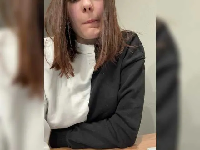 Kristih – webcam model profile photo