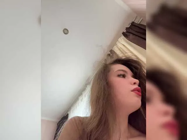 BlondeScarlettx – webcam model profile photo Image 16