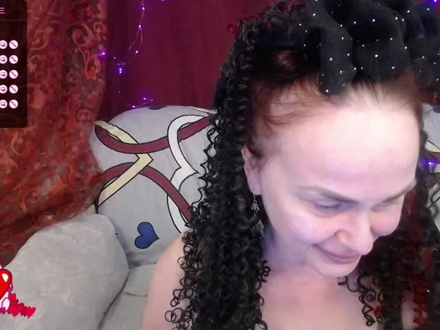 Alenushka888 – webcam model profile photo Image 2