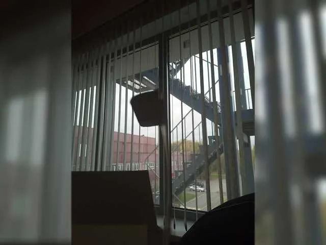 blondeangel_4u2 – webcam model profile photo Image 18