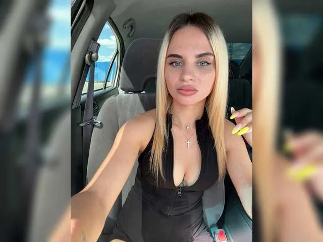 TyleneBuck – webcam model profile photo Image 2