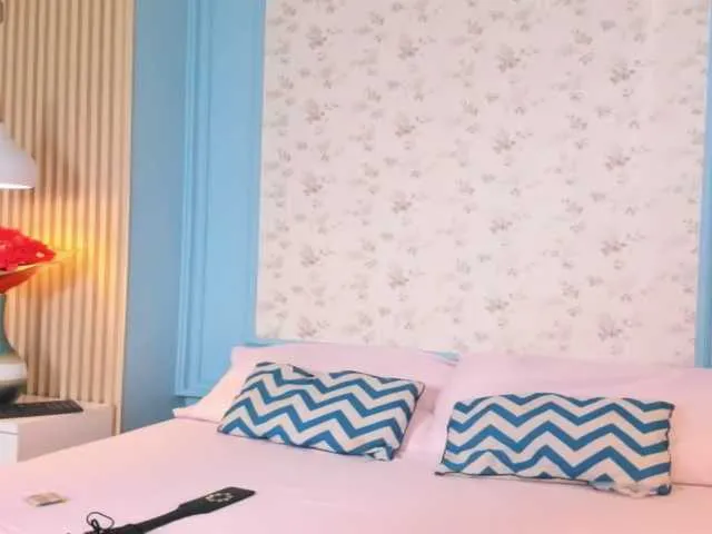 MarilynRainbow – webcam model profile photo Image 12