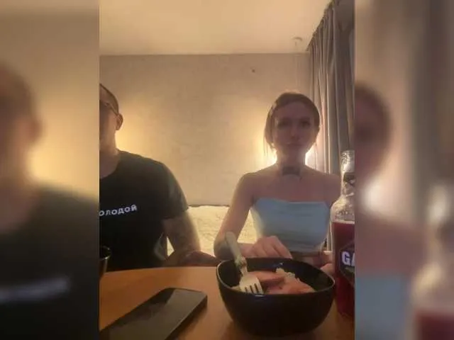 MainPleasure – webcam model profile photo Image 18