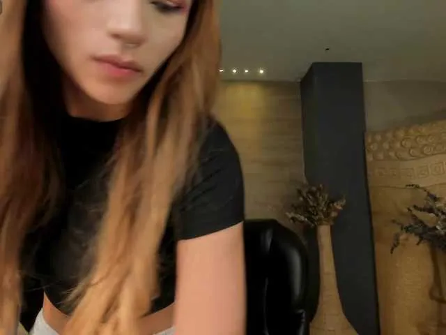 SelennaMoon – webcam model profile photo Image 15