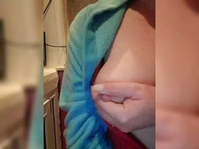 SofiaSins – webcam model profile photo Image 3