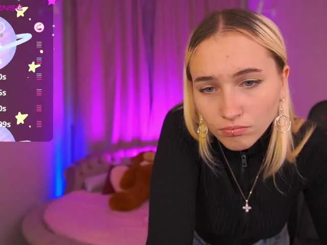 British_EmJess – webcam model profile photo Image 16