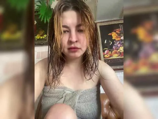 British_EmJess – webcam model profile photo Image 9