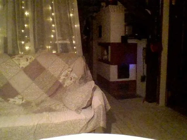 gravebabyxo – webcam model profile photo Image 4