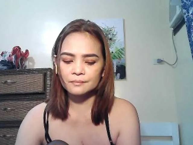 Bun-witth-jam – webcam model profile photo Image 16