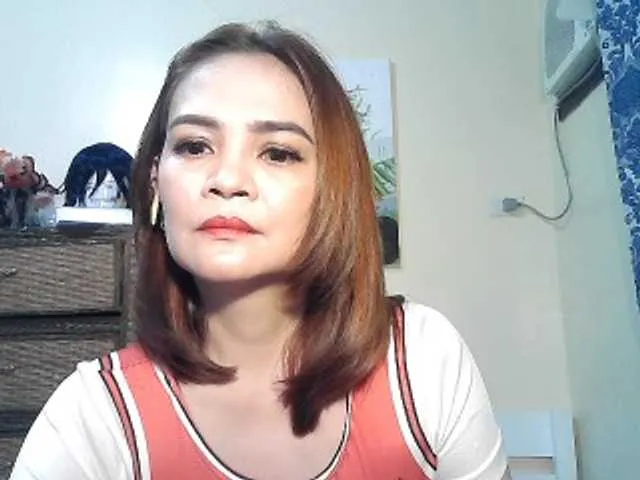 Bun-witth-jam – webcam model profile photo Image 18