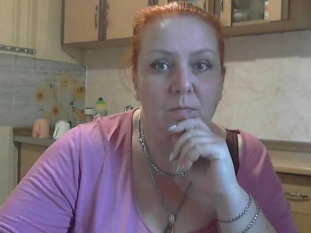 LilyTanya – webcam model profile photo