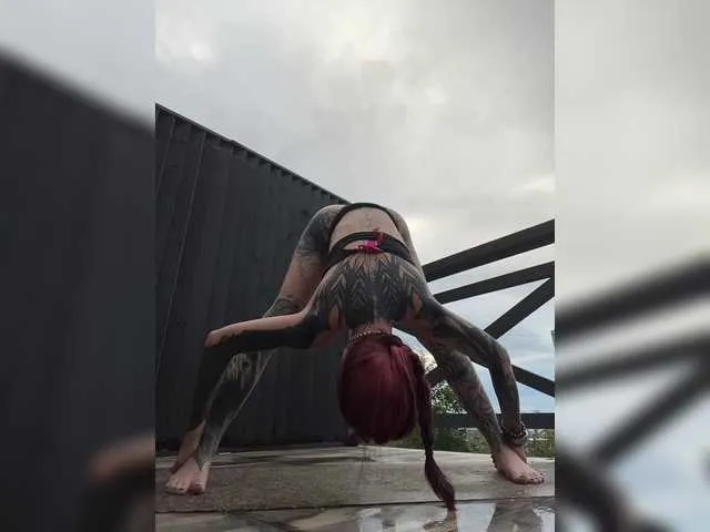 Hotforunow – webcam model profile photo Image 12