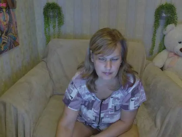 Nezabudka – webcam model profile photo Image 15