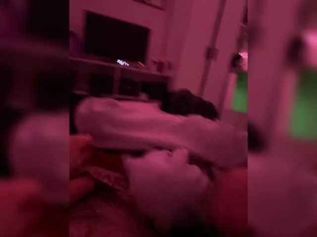 LinaTwins – webcam model profile photo