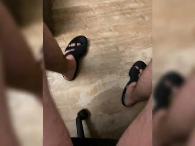 MallazfXXX005 – webcam model profile photo Image 12