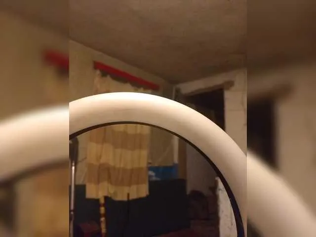 TyleneBuck – webcam model profile photo Image 8