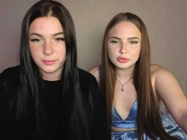 blondeangel_4u2 – webcam model profile photo Image 3