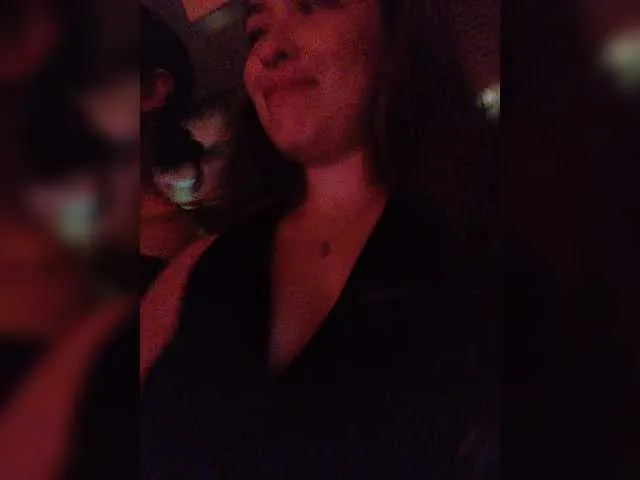 TenderLora – webcam model profile photo Image 2