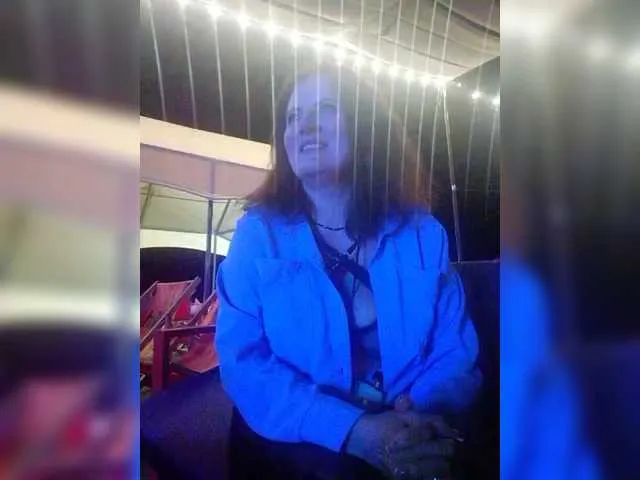 Hotforunow – webcam model profile photo Image 19